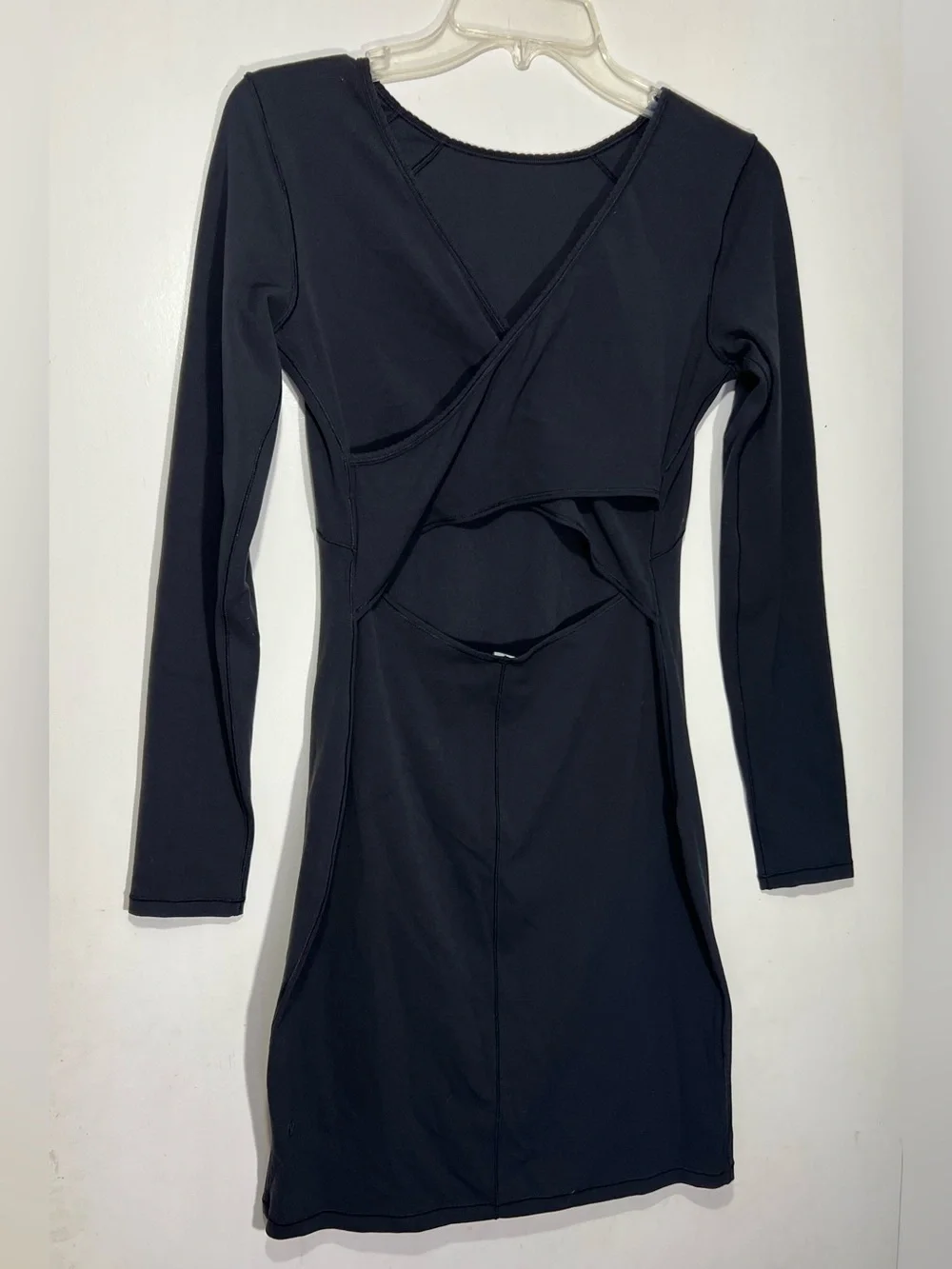 Lululemon black Contour Dress *Nulu size 6